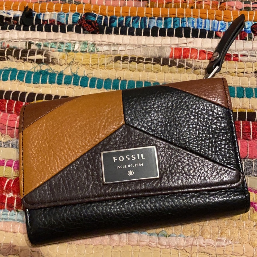 Fossil Wallet